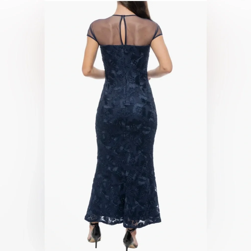 New Marina Cap Sleeve Floral Gown Dress size Medium